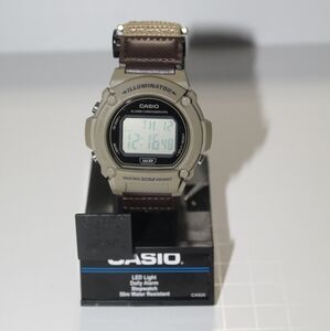 ✨🆕✨Casio Illuminator Men's Watch